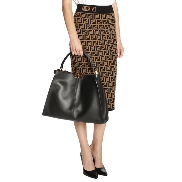 ‼️SOLD OUT ‼️AUTHENTIC! FENDI Peekaboo Shoulder Bag Leather - Picture 11 of 11